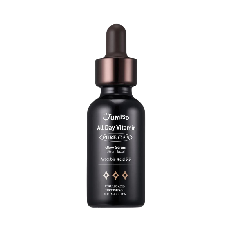 Mørk flaske med dråberlåg, mærket "Jumiso All Day Vitamin Pure C 5.5 Glow Serum".