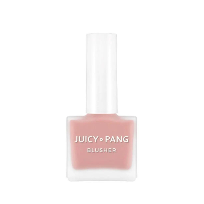 Firkantet flaske med lyserød blush, hvidt låg og teksten "JUICY PANG BLUSHER" på forsiden.