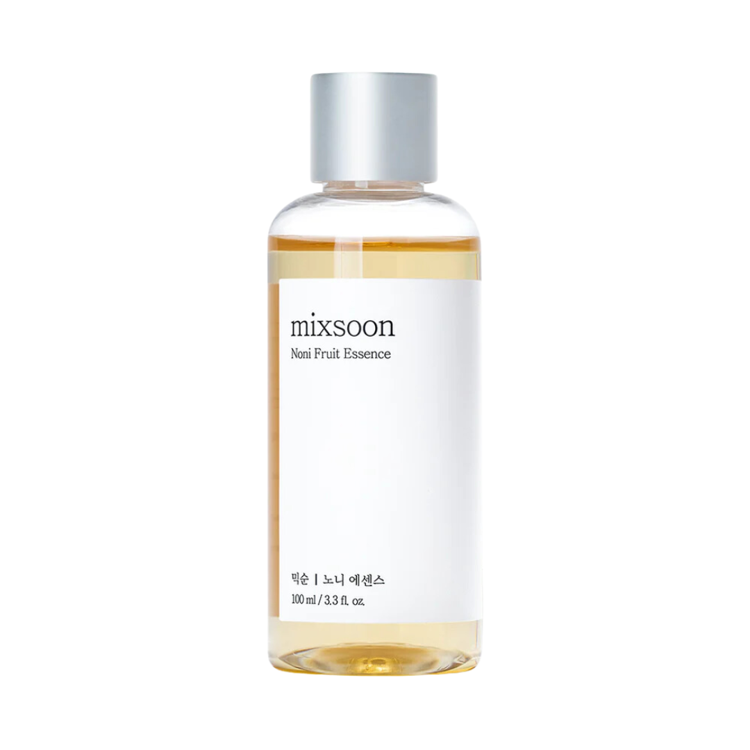 Flaske med sølv låg, indeholder lysegul væske. Etiket: "mixsoon Noni Fruit Essence", 100 ml.