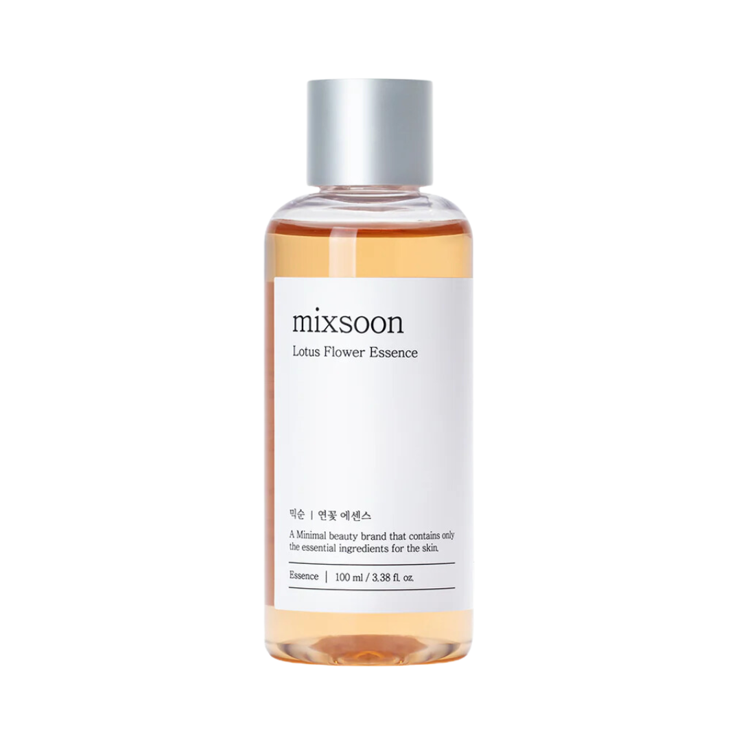 Klar flaske med sølvlåg, indeholder lys orange væske. Mærket: "mixsoon Lotus Flower Essence".