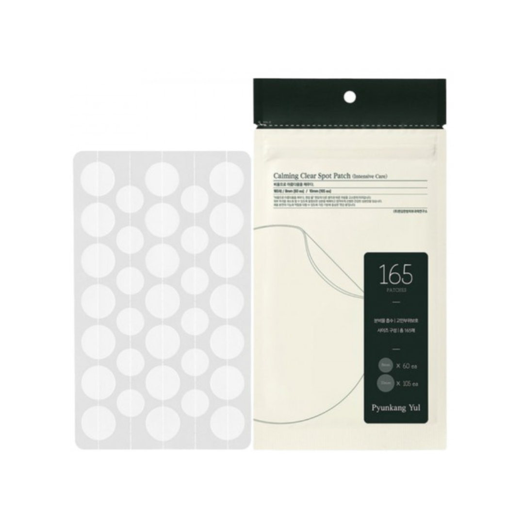 Pyunkang Yul Calming Clear Spot Patch pakke med 165 patches og et ark med runde pletter.