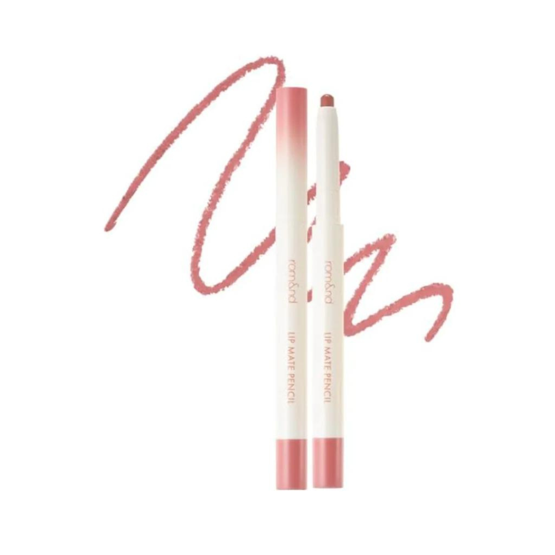 To Rom&nd Lip Mate Pencil i hvid med lyserøde ender. Lyserød streg i baggrunden.