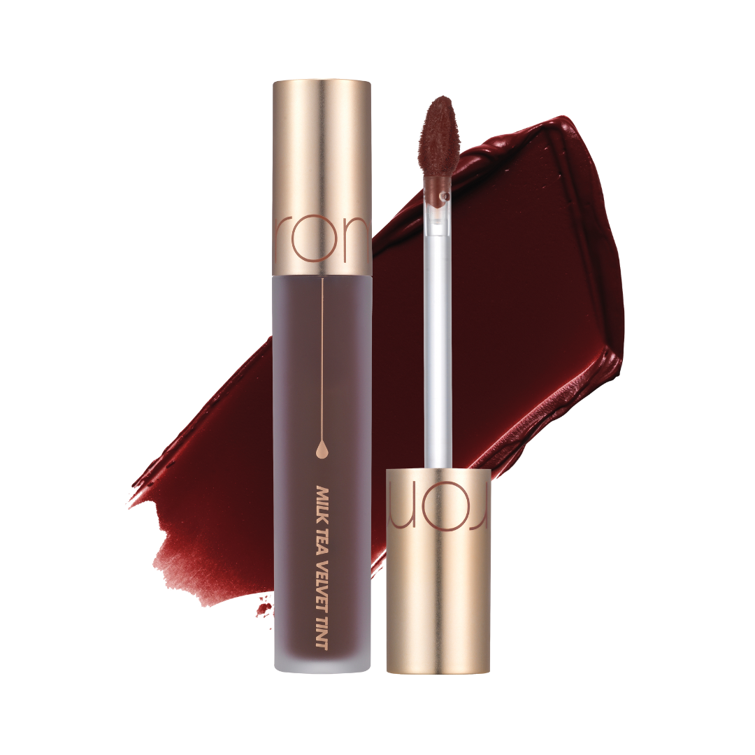 Rom&nd Milk Tea Velvet Tint #09 Black Tea med mørk, rødbrun farve og applikator.