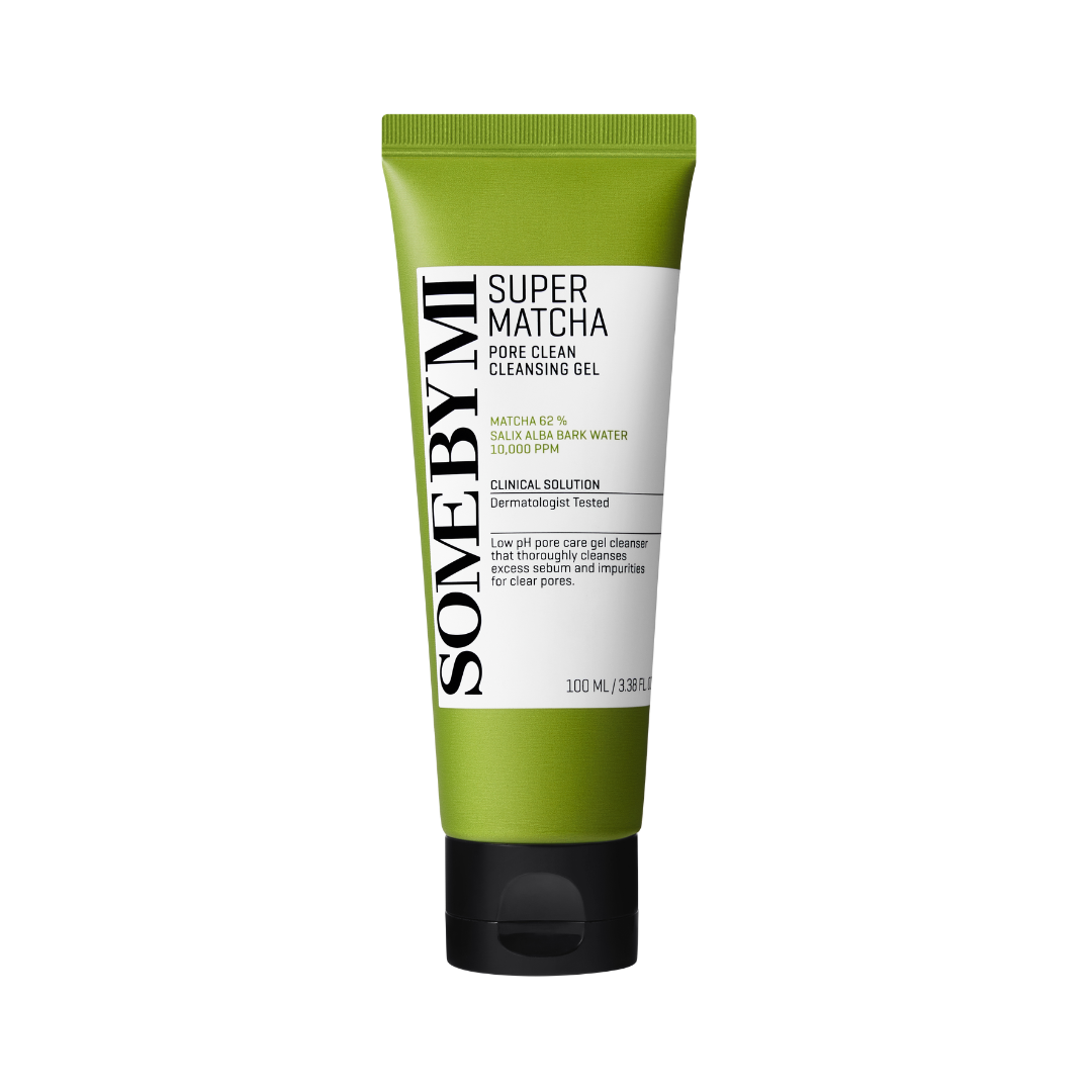 Grøn og hvid tube med teksten "Some By Mi - Super Matcha Pore Clean Cleansing Gel".