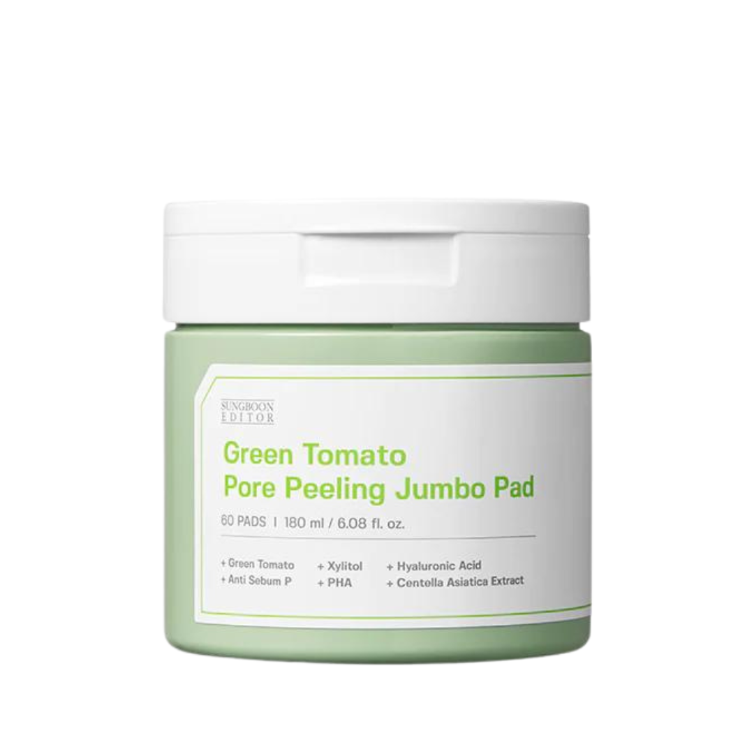 Grøn beholder med hvidt låg. Tekst: "Green Tomato Pore Peeling Jumbo Pad" med ingredienser.