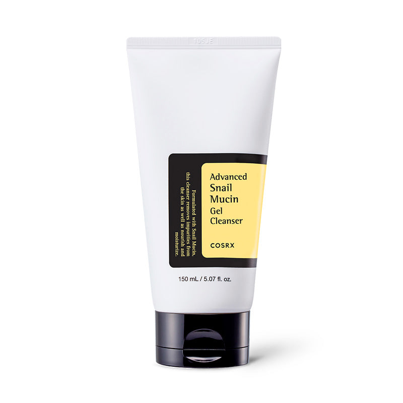 Hvid tube med sort låg, gul etiket, tekst: "Advanced Snail Mucin Gel Cleanser", 150 ml.