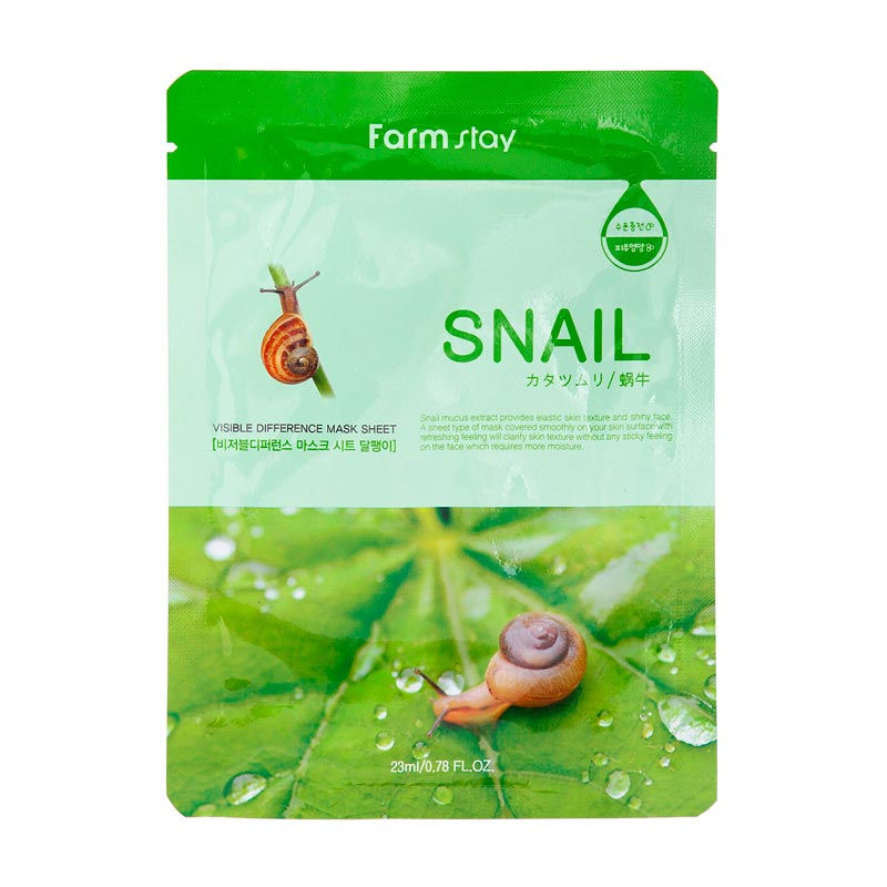 Grøn pakke med sneglemotiv og "Farm Stay" tekst.