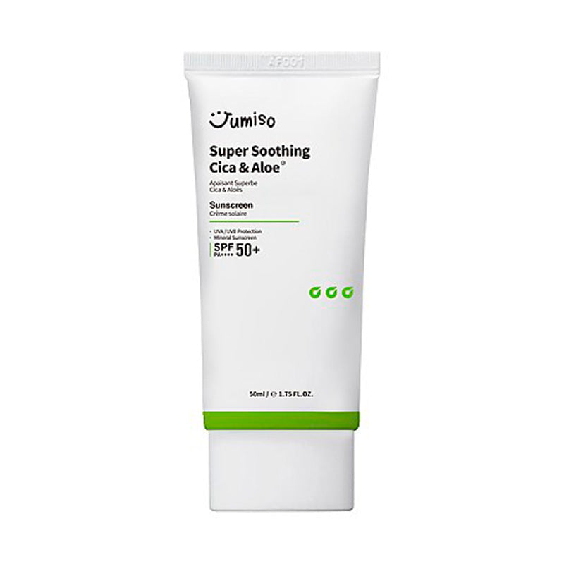 Hvid tube med grønne accenter, tekst "Jumiso Super Soothing Cica & Aloe SPF 50+ PA++++".