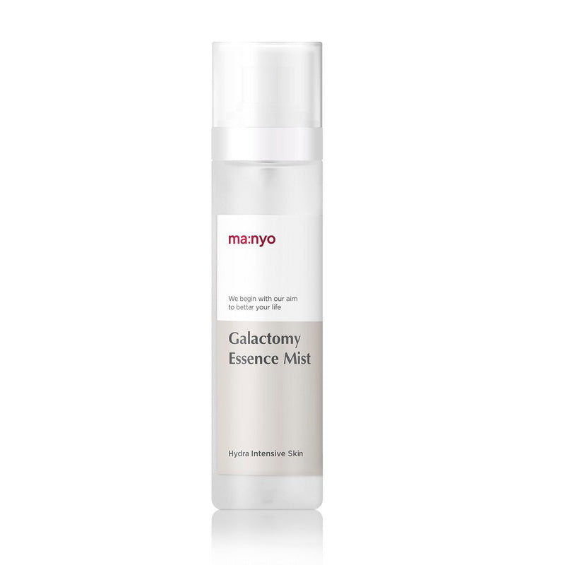 Hvid flaske med Manyo Galactomy Essence Mist. Tekst: "Hydra Intensive Skin".