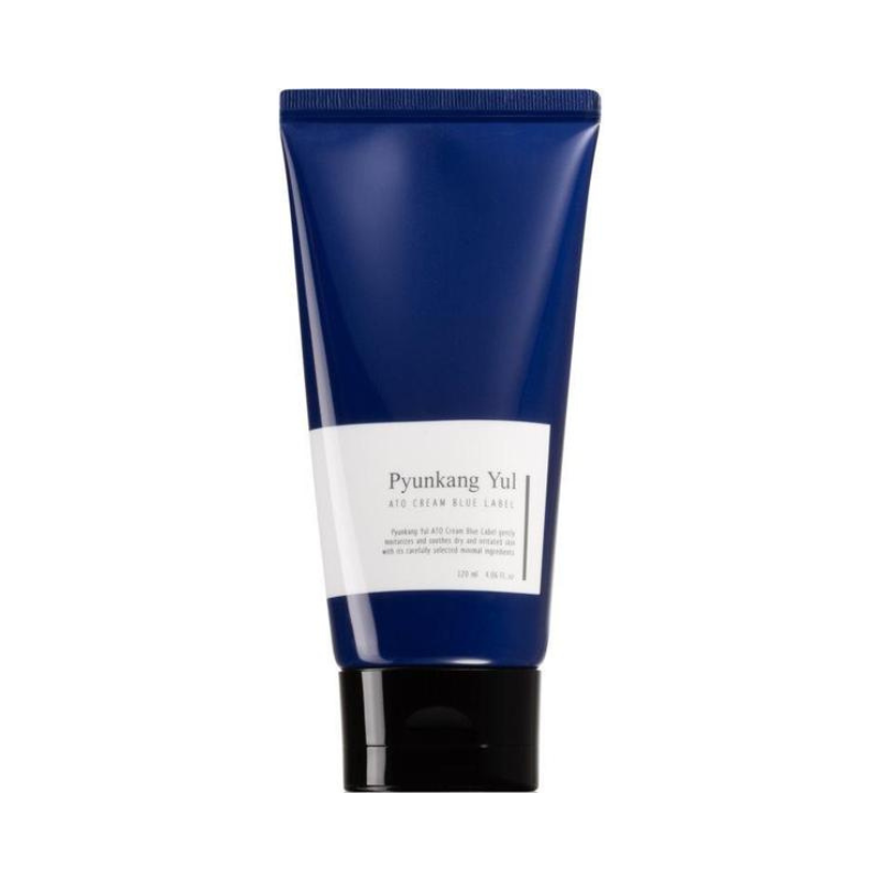 Mørkeblå tube med hvid etiket, "Pyunkang Yul ATO Cream Blue Label", sort låg.