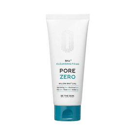 Hvid tube med teal låg, tekst "Pore Zero" og "Be The Skin" i bunden.