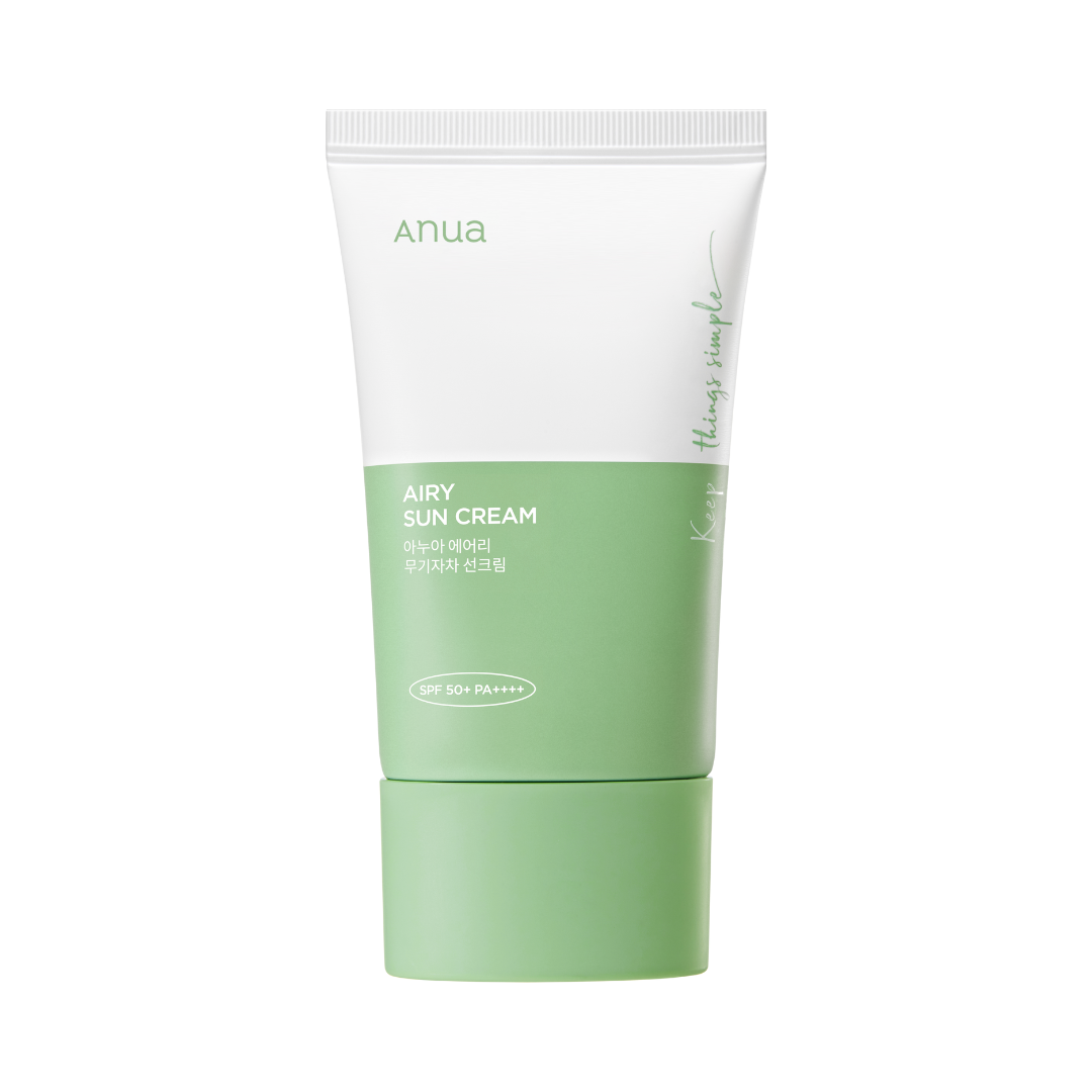 Hvid og grøn tube med Anua Airy Sun Cream, SPF 50+ PA++++, minimalistisk design.