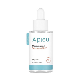 Klar flaske med hvid etiket, "A'Pieu" tekst, blå bund og hvid pipette. Indhold: 50 ml.