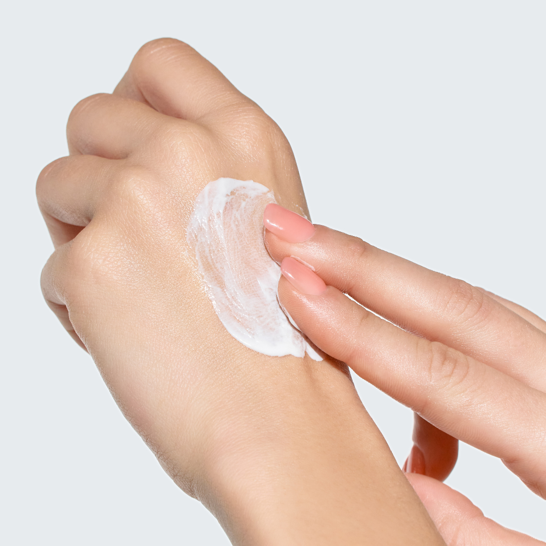 Anua - Heartleaf Silky Moisture Sun Cream SPF50+ PA++++