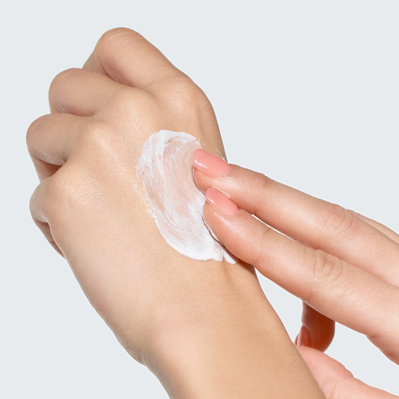 Anua - Heartleaf Silky Moisture Sun Cream SPF50+ PA++++