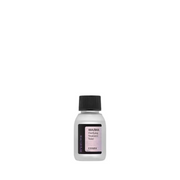 Klar flaske med sort låg, etiket med "AHA/BHA Clarifying Treatment Toner" og "Cosrx", 30 ml.