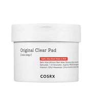 Hvid beholder med teksten "Original Clear Pad" og Cosrx-logoet. Ingredienser er opført nedenfor.