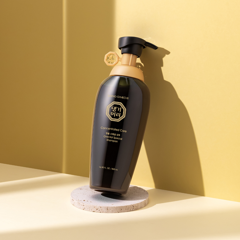 Daeng Gi Meo Ri - Oriental Special Shampoo (500ml.)