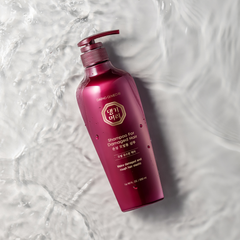 Daeng Gi Meo Ri - Shampoo for Damaged Hair (500ml.)