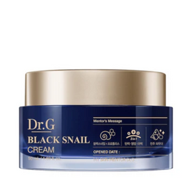 Krukke med guld låg, mærket "Dr.G Black Snail Cream", navy blå farve, ikoner og tekst på fronten.