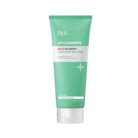 Grøn tube med teksten "Dr.G R.E.D Blemish Clear Soothing Foam" og "pH Cleansing".