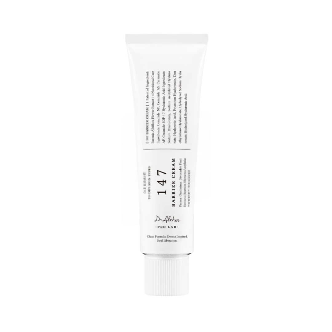 Hvid tube med sort tekst, Dr. Althea 147 Barrier Cream, og skruelåg.