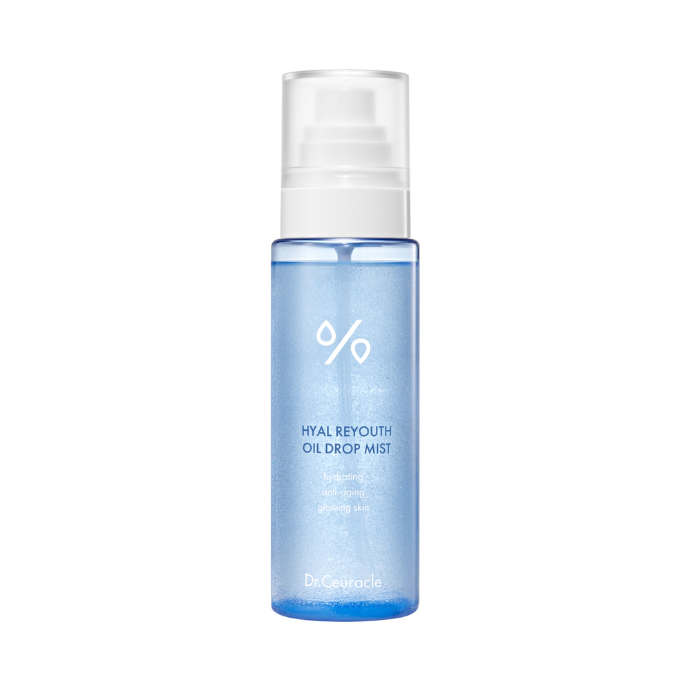 Blå sprayflaske med "Hyal Reyouth Oil Drop Mist" og "Dr. Ceuracle" på etiketten.