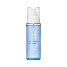 Blå sprayflaske med "Hyal Reyouth Oil Drop Mist" og "Dr. Ceuracle" på etiketten.