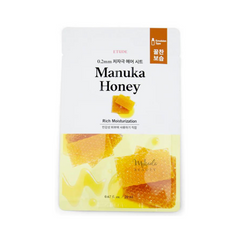 Etude Manuka Honey maske med honningmotiv og tekst om fugtgivende egenskaber.