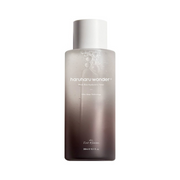 Tonerflaske med gradient og tekst: "haruharu wonder, Black Rice Hyaluronic Toner, 300 ml".