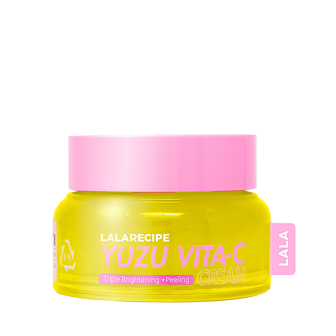 Gul krukke med pink låg, tekst "Lalarecipe Yuzu Vita-C Cream" og "Triple Brightening + Peeling".