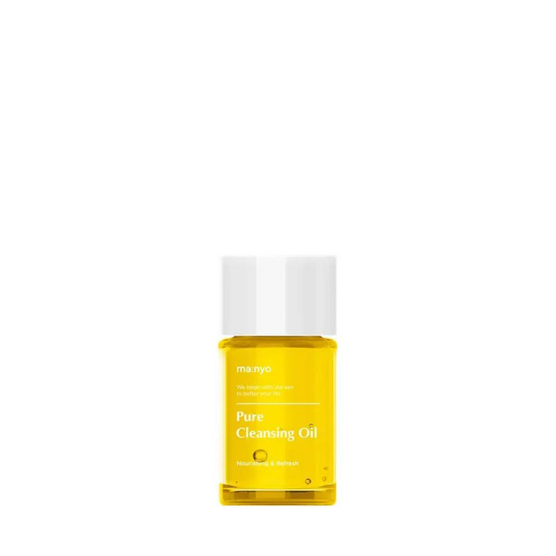 Flaske med gul Manyo Pure Cleansing Oil, 25 ml, hvidt låg og tekst på etiketten.