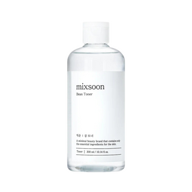 Klar flaske med hvid etiket "mixsoon Bean Toner", 300 ml, minimal design.