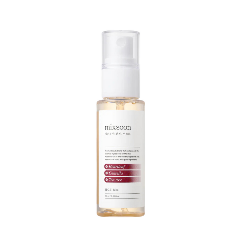 Klar sprayflaske med hvid etiket, teksten "mixsoon", indeholder 50 ml. Ingredienser: Heartleaf, Centella, Tea tree.