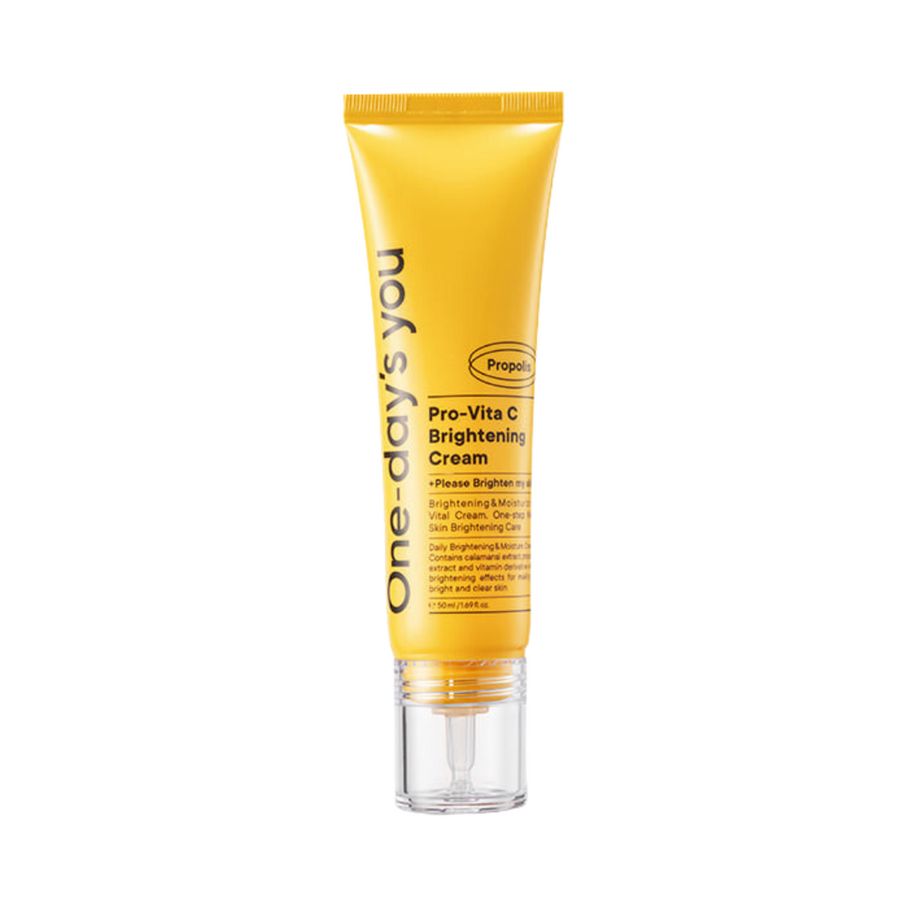 Gul tube med teksten "One-day's you Pro Vita-C Brightening Cream" og gennemsigtig hætte.
