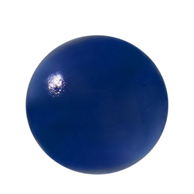 Glat, blå kugle med skinnende overflade, brugt som Butterfly Pea Cleansing Ball.