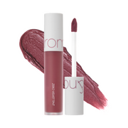 Rom&nd Zero Velvet Tint i farven #04 Burnt Heart med applikator og dybrød farveprøve.