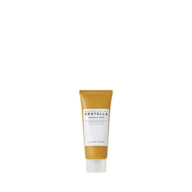 Guld tube med SKIN1004 Madagascar Centella Ampoule Foam 20 ml.