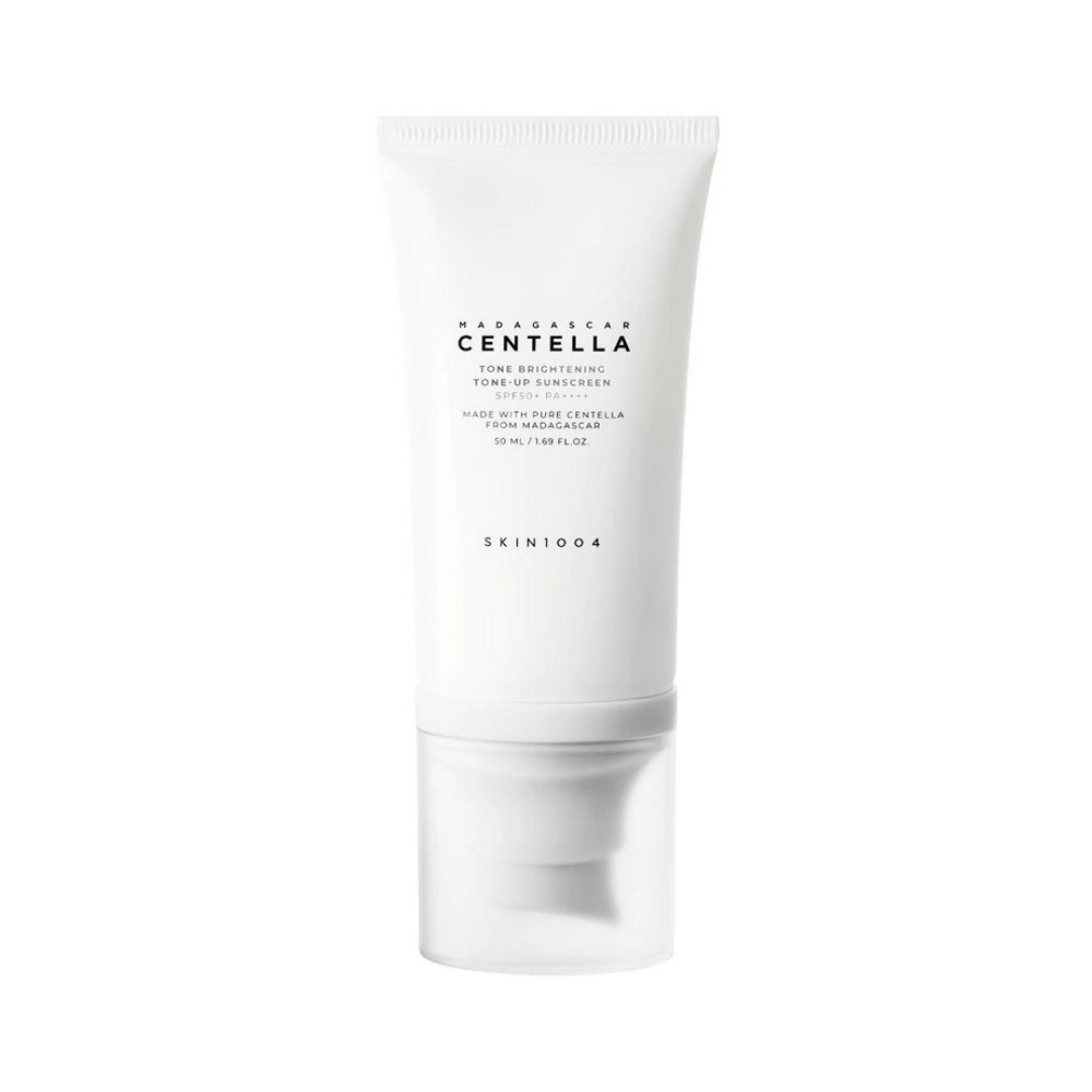 Hvid tube med tekst: Madagascar Centella Tone Brightening Tone-up Sunscreen SPF50+ PA++++.