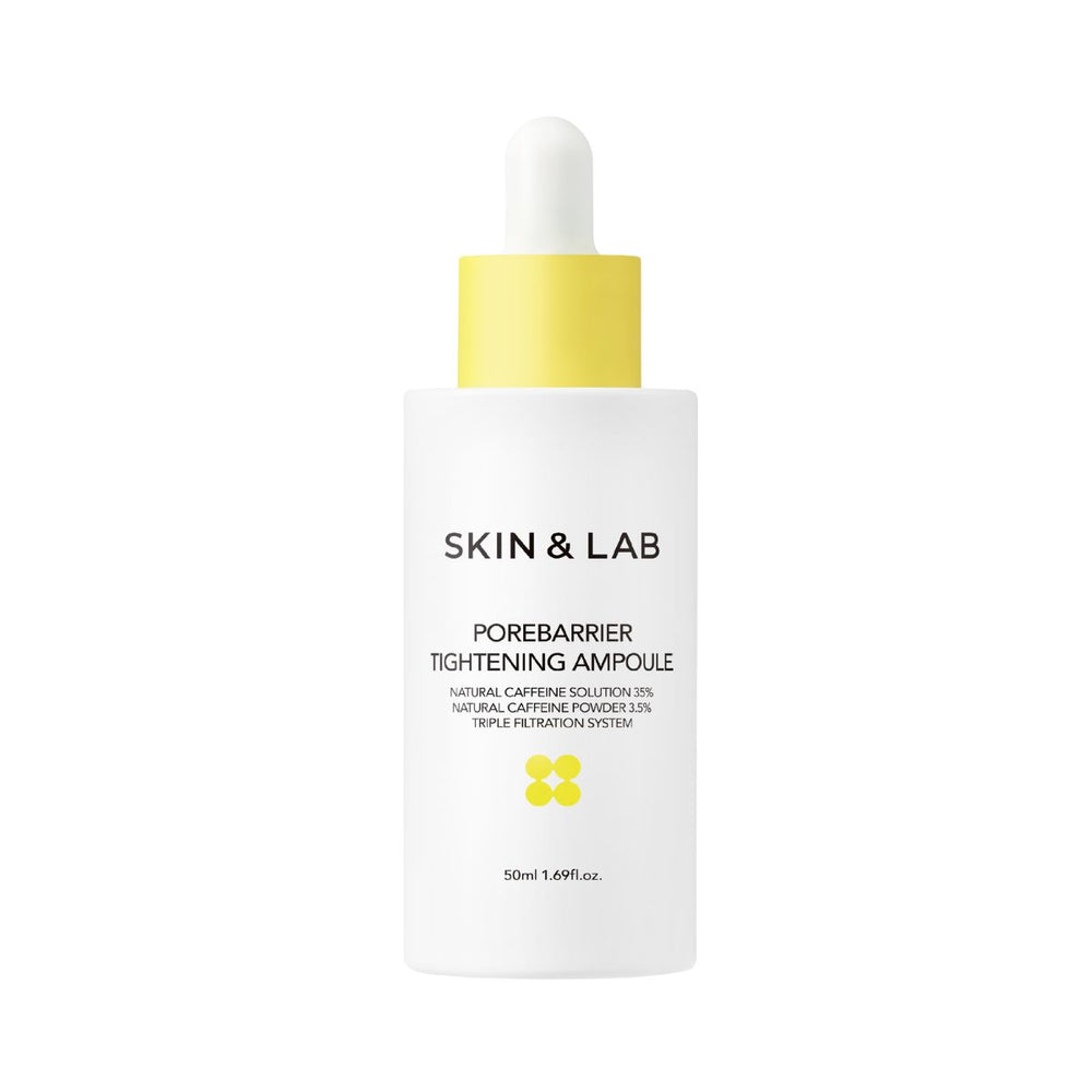 Hvid flaske med gul dråbehætte, tekst "SKIN & LAB Porebarrier Tightening Ampoule" på etiketten.