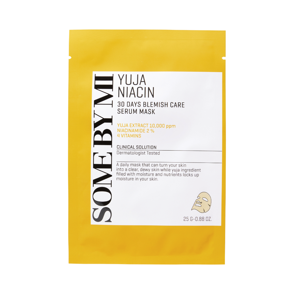 Gul pakke med tekst: "Some By Mi, Yuja Niacin 30 Days Blemish Care Serum Mask" og ingredienser.