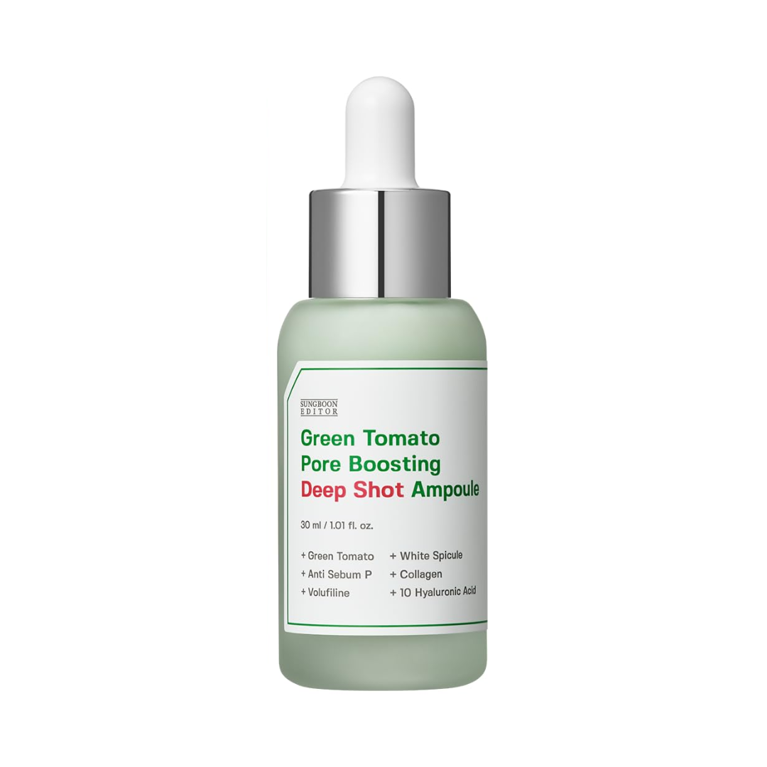 Grøn flaske med sølvhætte, mærket "Green Tomato Pore Boosting Deep Shot Ampoule."