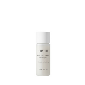 Flaske med hvidt låg, TIRTIR Milk Skin Toner, 20 ml. Tekst: "Moisturizing - Soothing".