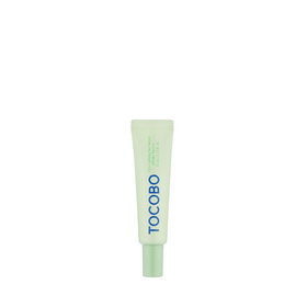 Lysgrøn tube med blå tekst "TOCOBO", indeholder Cica Calming Sun Serum SPF50+ PA++++ 10 ml.