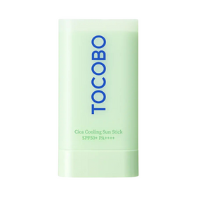 Lys grøn solstift med blå "TOCOBO" og grøn tekst: "Cica Cooling Sun Stick SPF50+ PA+++".