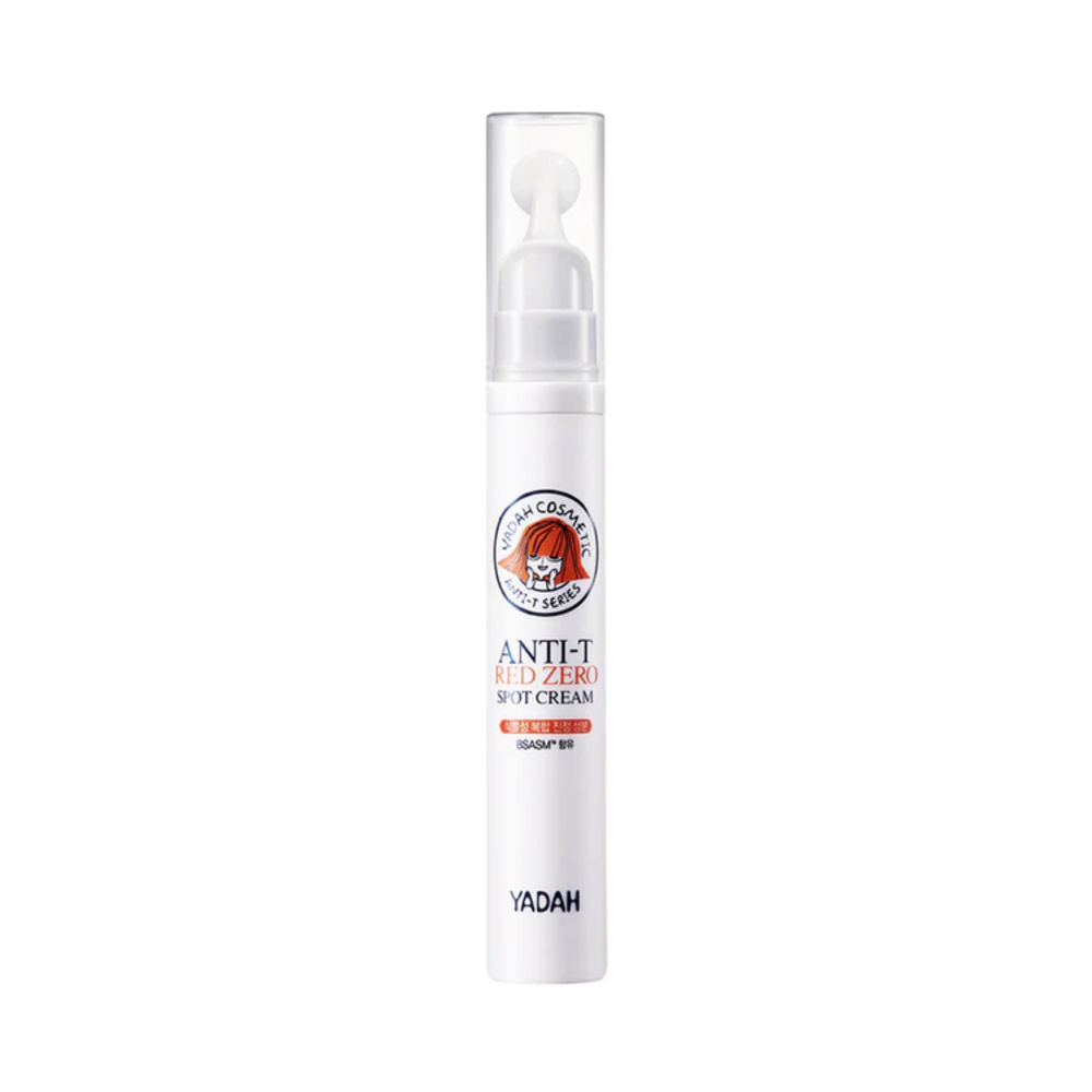 Hvid tube med gennemsigtigt låg, Yadah-logo, og teksten "Anti-T Red Zero Spot Cream".