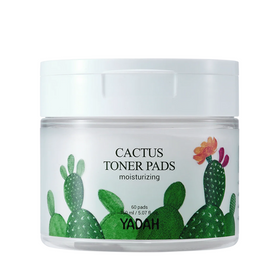 Hvid bøtte med "Cactus Toner Pads," kaktusillustration og mærket "Yadah." 60 pads, fugtgivende.