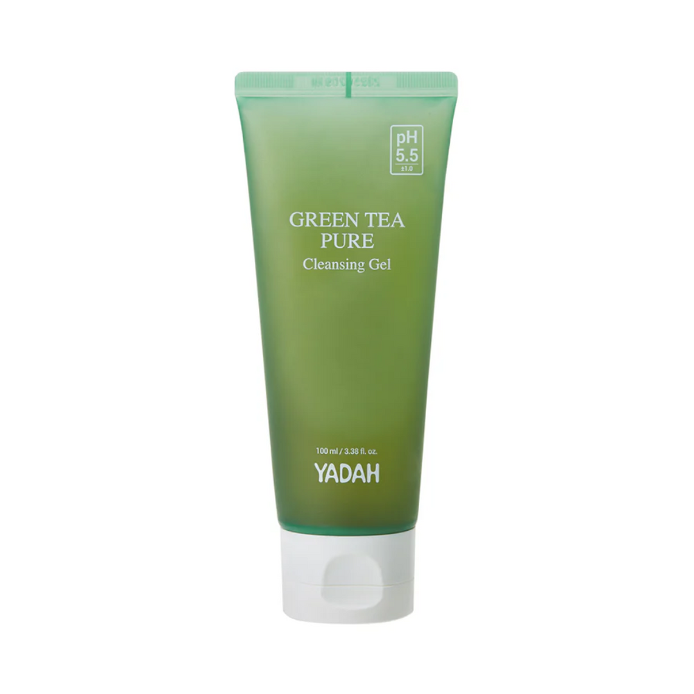 Grøn tube med teksten "Green Tea Pure Cleansing Gel", pH 5.5, 100 ml. Mærket "Yadah".
